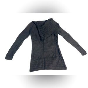 100% super soft Black Cashmere Norman Marcus Women’s sz Sm uneven cowl sweater
